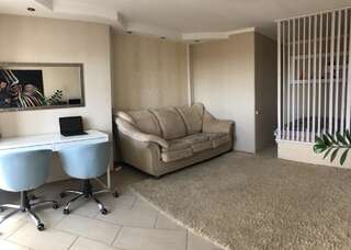 Апартаменты Cozy and comfortable apartment Черкассы Апартаменты с 1 спальней-3